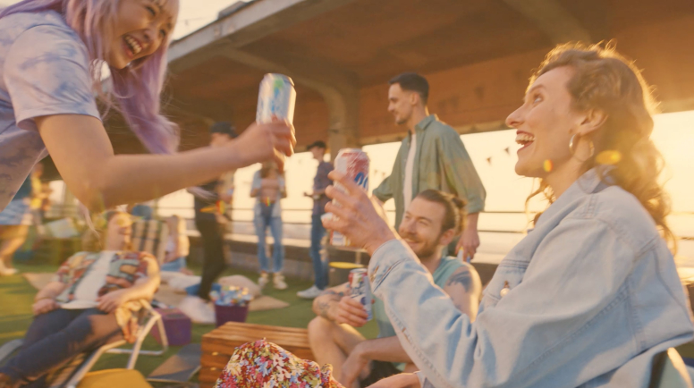 Staropramen: Dej městu šťávu